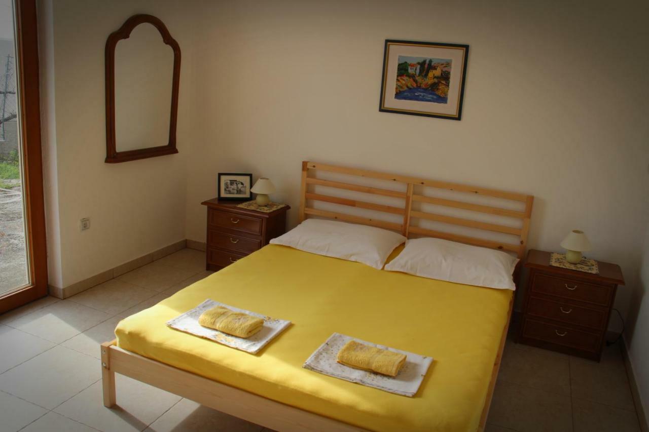 Apartments Giardino Hvar Town Exterior photo